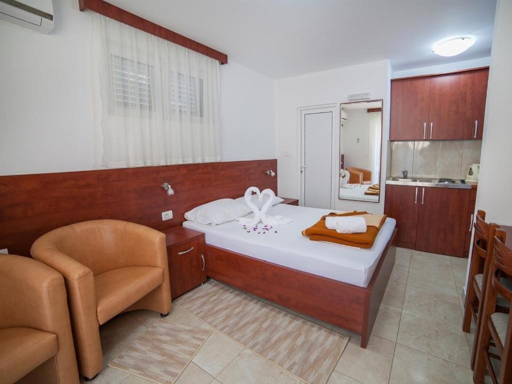 Guest House 4M Petrovac Quarto foto