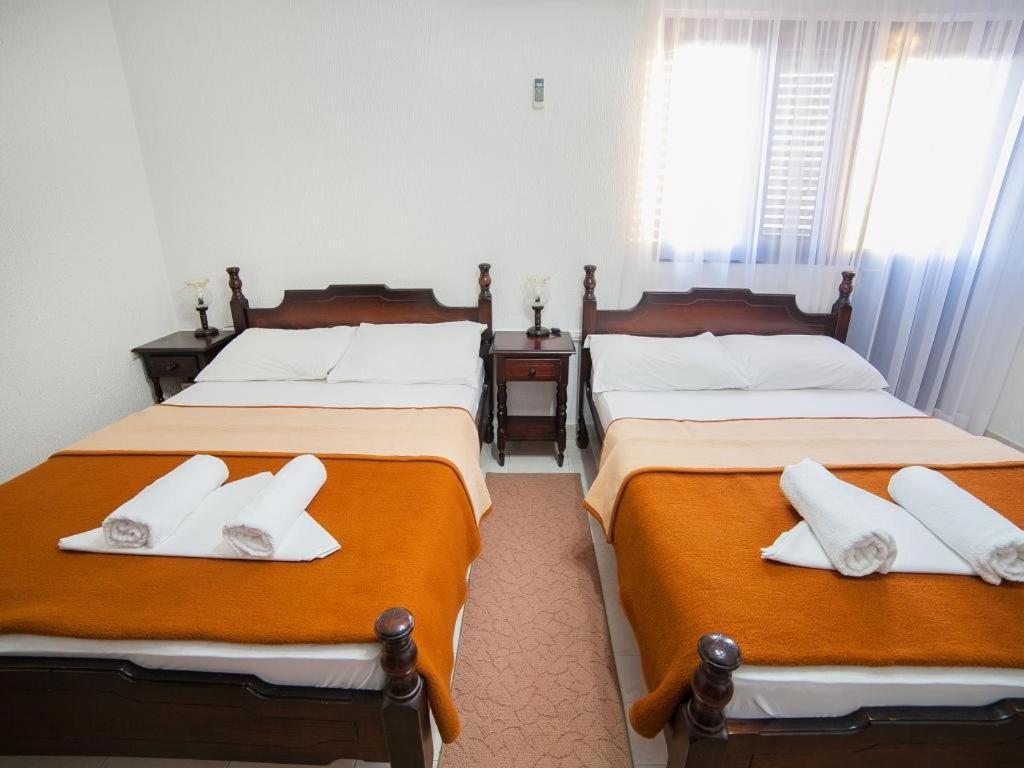 Guest House 4M Petrovac Quarto foto