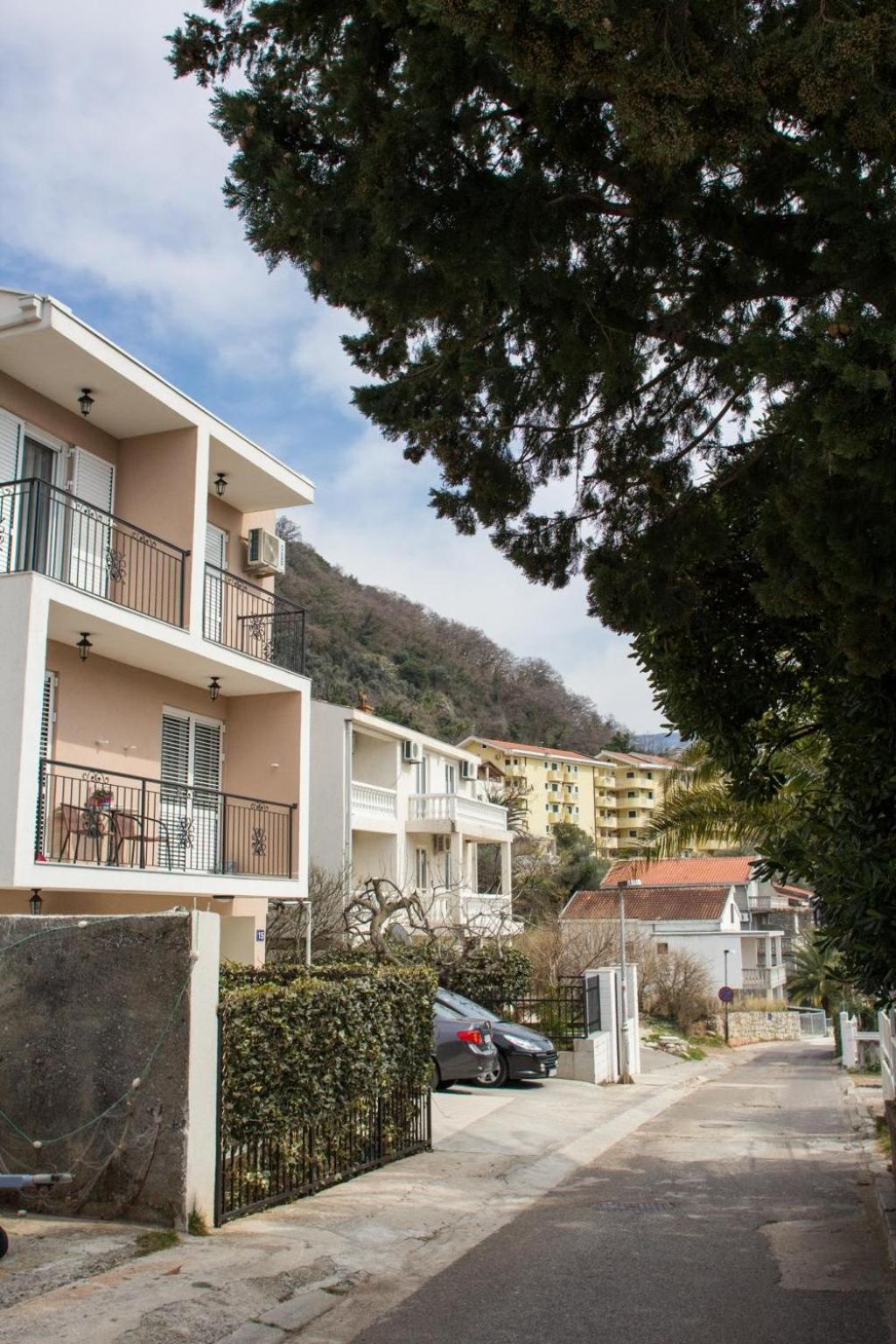 Guest House 4M Petrovac Quarto foto