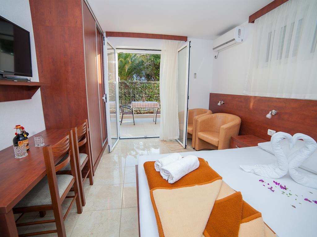 Guest House 4M Petrovac Quarto foto