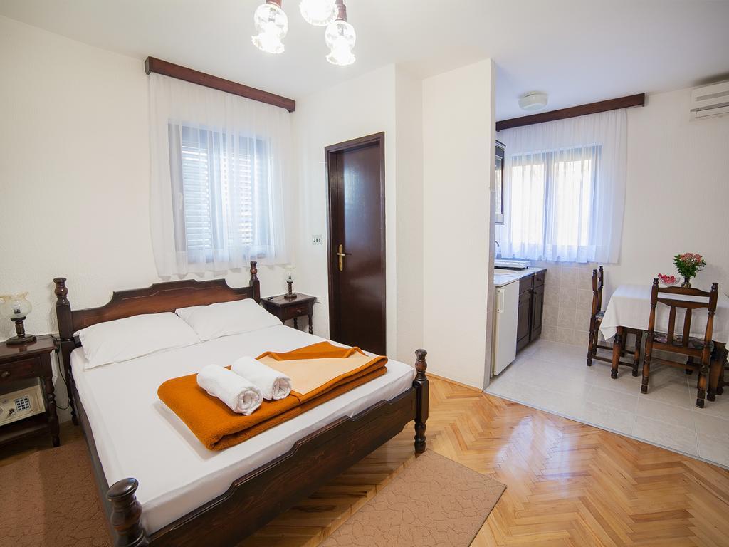Guest House 4M Petrovac Quarto foto